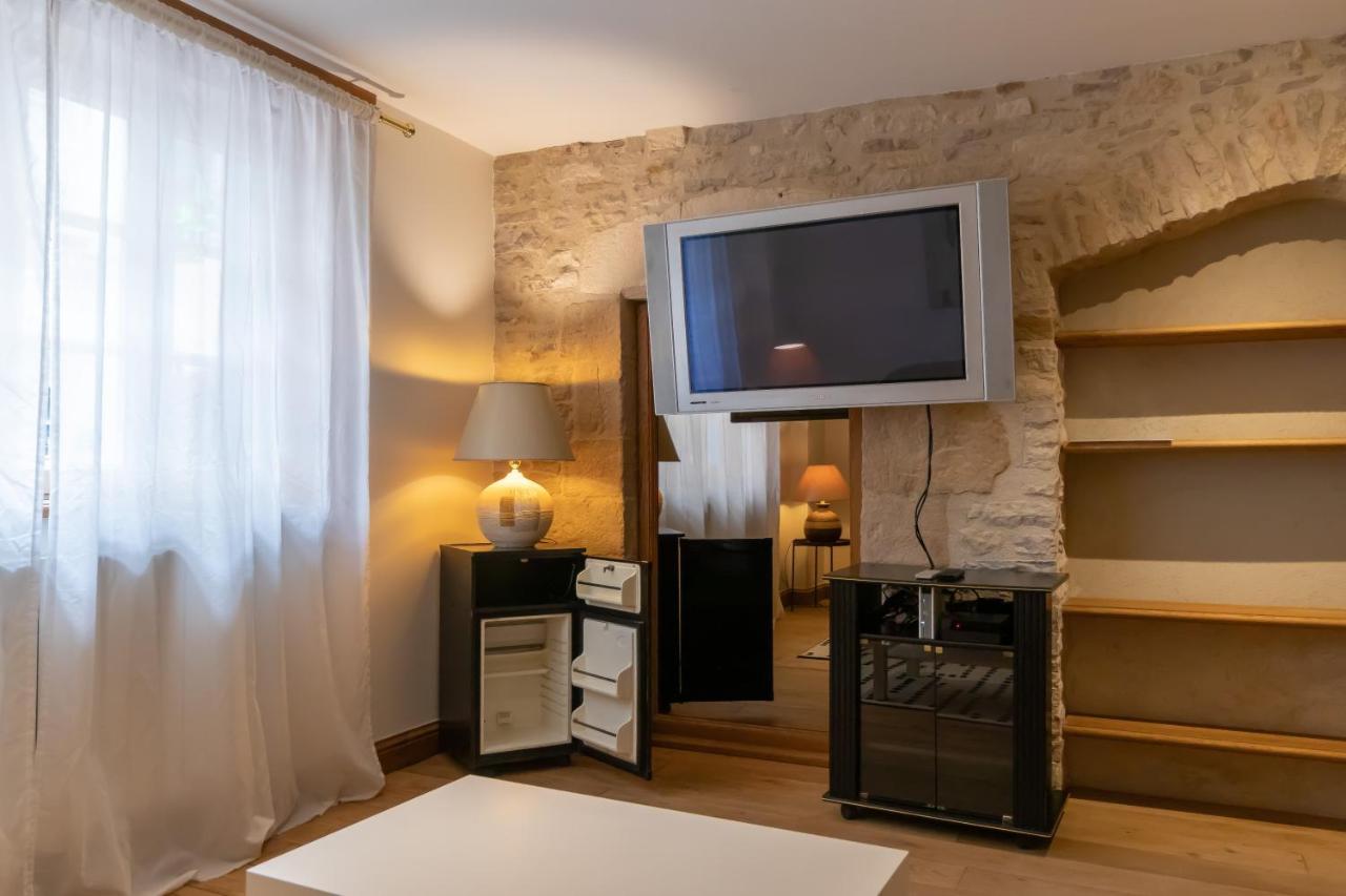 Les Joyaux Tournusiens Apartman Kültér fotó